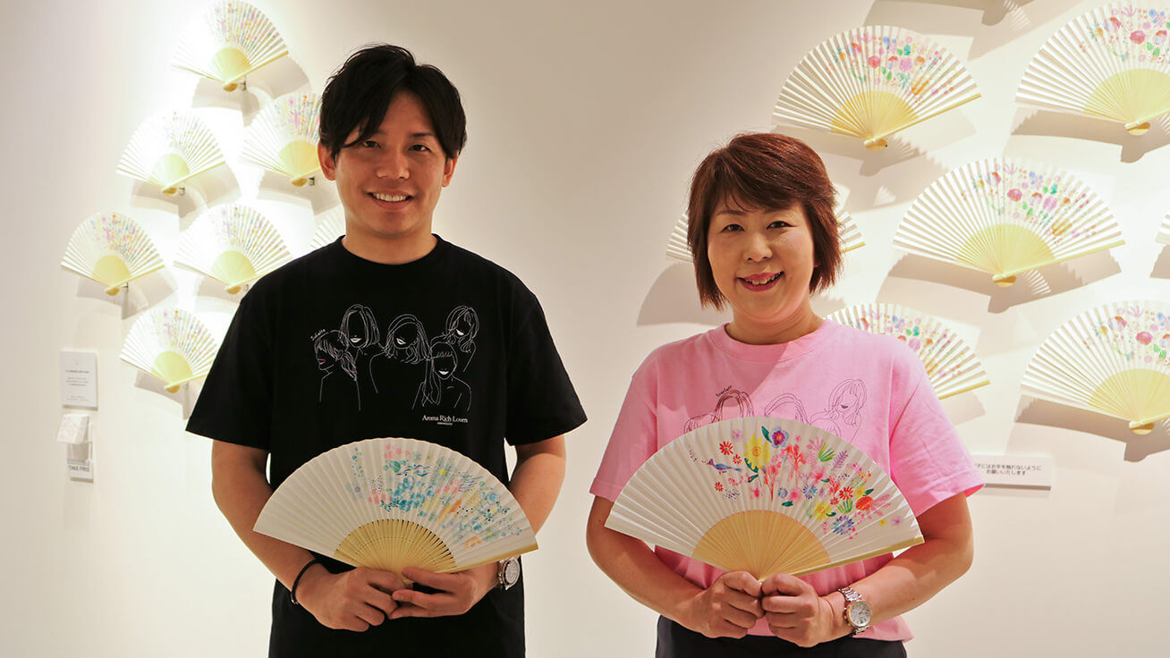 ライオン株式会社の加藤里佳様(右)と濱田浩二様(左)