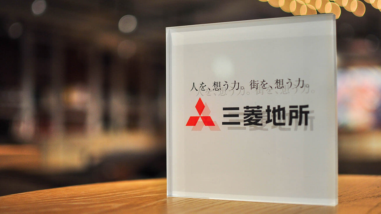 Nameplate printed using a UV printer.