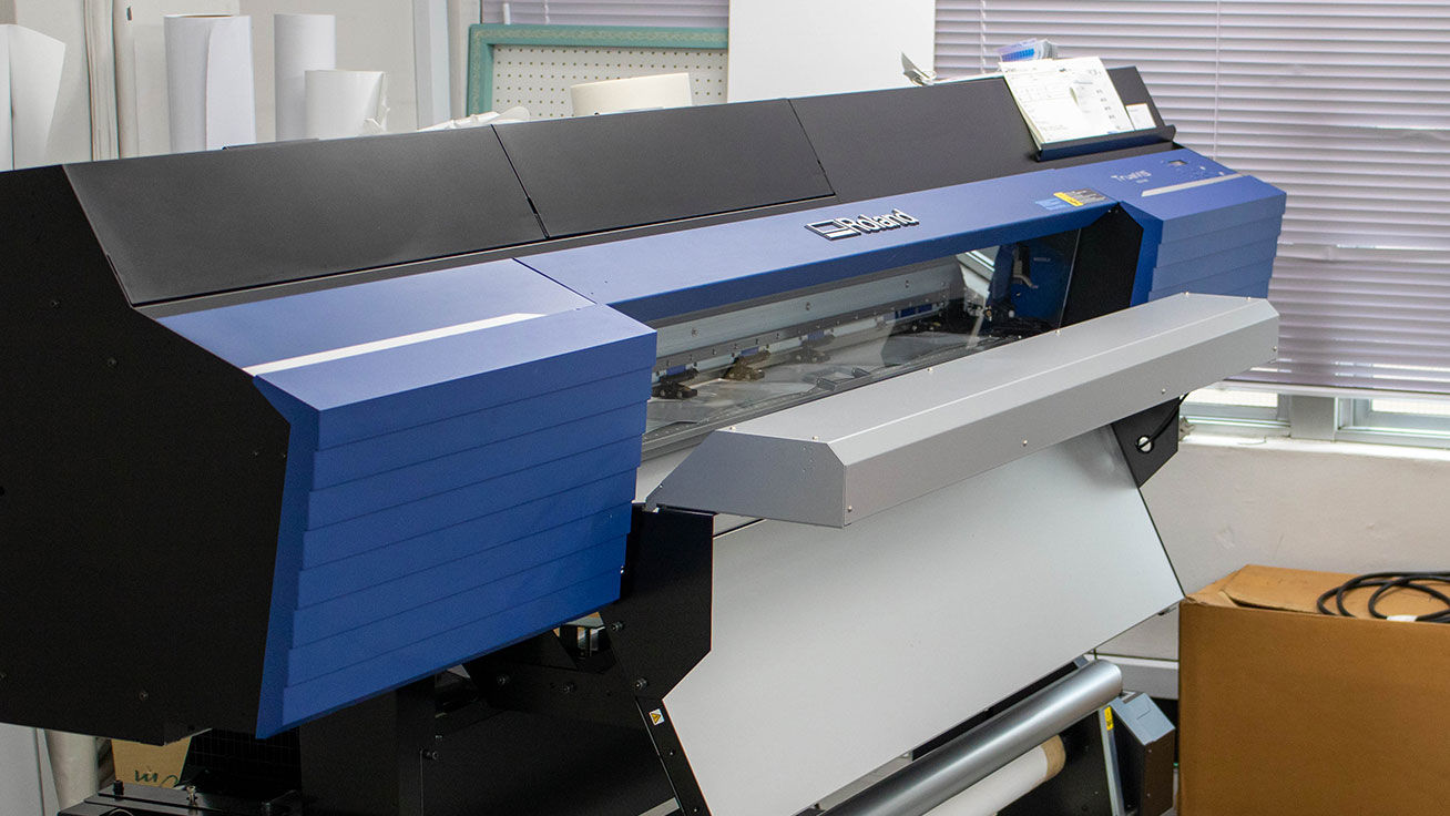 オレンジ・グリーンインクなど新色に対応した大判インクジェットプリンター「TrueVIS VG2-540」