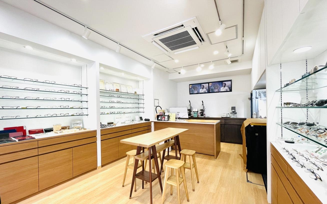 銀座の店舗内の工場