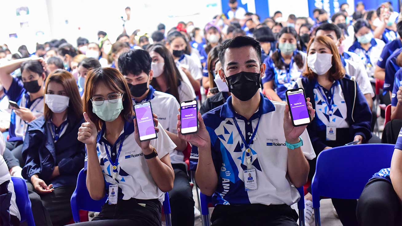 スマホアプリを使った全員参加型のクイズ大会