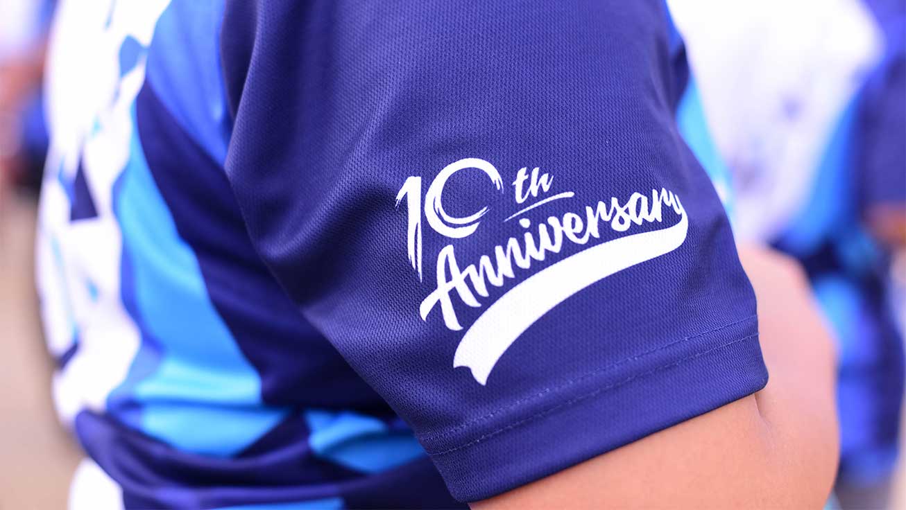 10周年記念のチームウェア