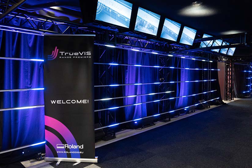 Inkjet-printed welcome banner