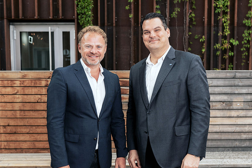 アレクシー・エティン氏（左）とアンドリュー・オランスキー（右）