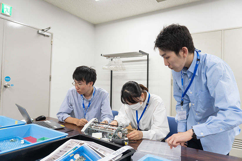 製品を活用したものづくり体験の様子