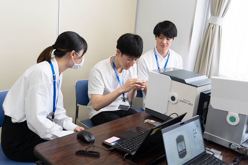 Experience the MPX series photo impact printer