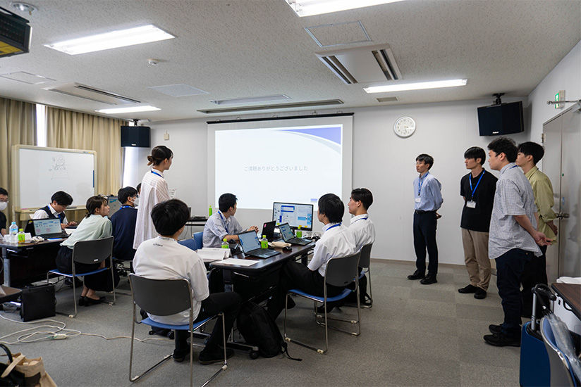 インターンシップまとめ発表会