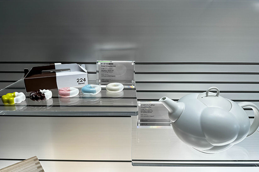 Popular pot and chopstick rest by 224porcelain