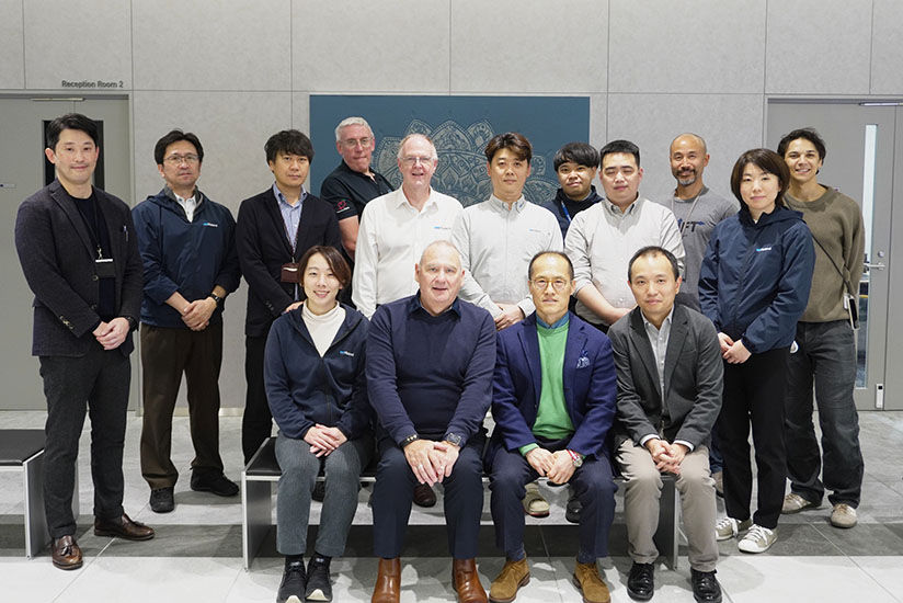 トレーニング参加者で集合写真