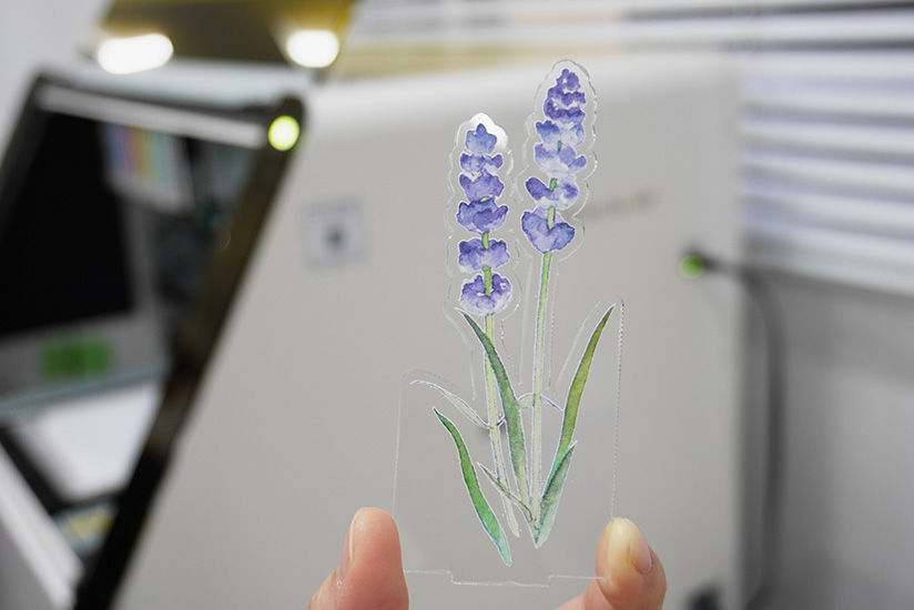 Delicate flower design