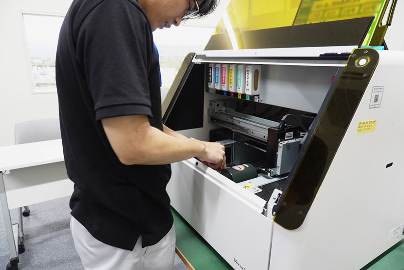 カップを取り出す