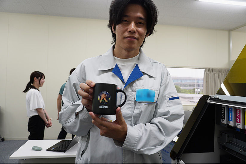 A Completed custom mug