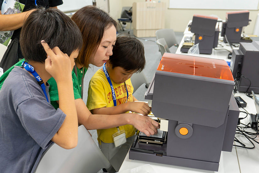 Experiencing the laser decorator