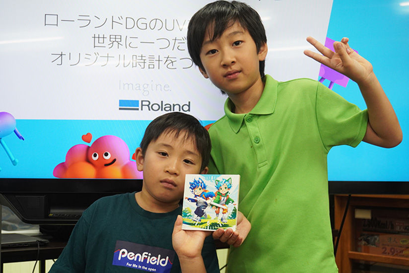 Commemorative photo with the completed original clock