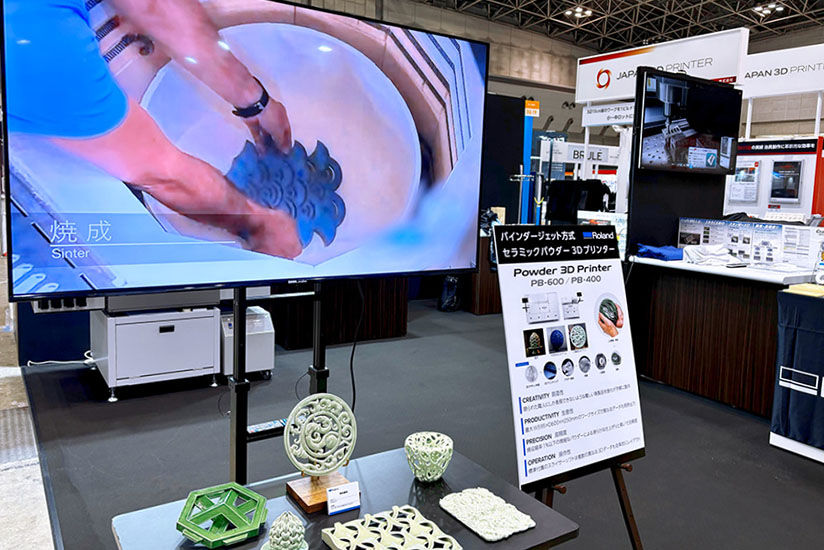 Product introduction through panels and videos