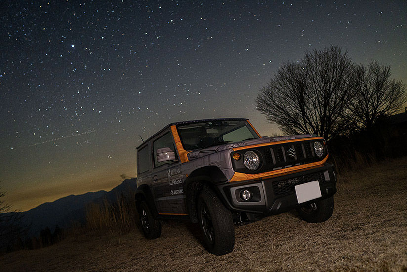 星空とスペースジムニー