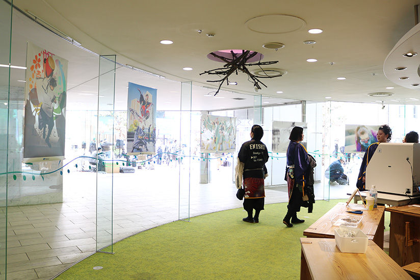 写真展と当社ブース