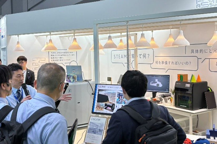 Showcasing examples of UV printer applications