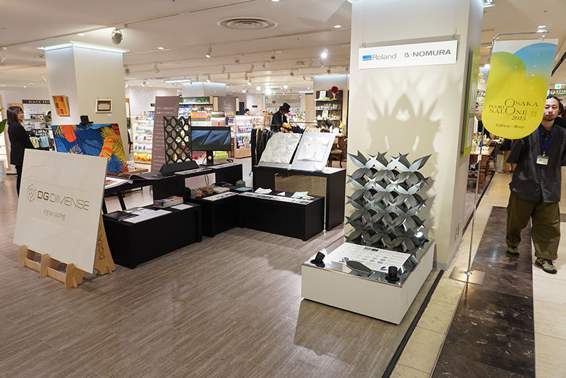 The booth of Roland DG and NOMURA Co., Ltd.