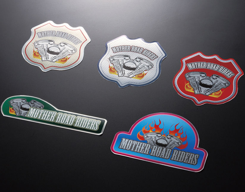 輝くシール・ラベル、ステッカーも小ロットから対応