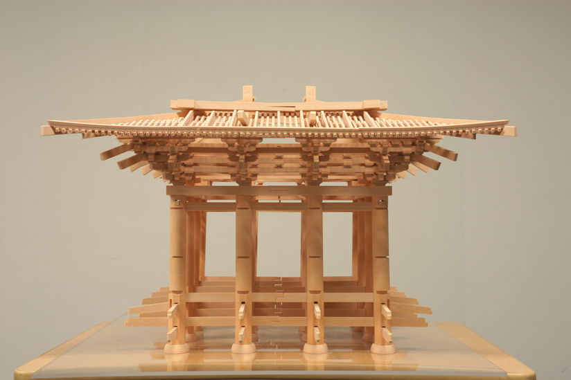 CREATIVE AWARDS2011 法華経寺五重塔の1/15スケールの模型正面