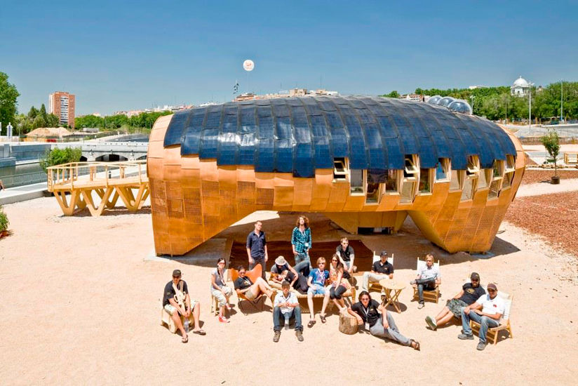 Solar Fab House - Photographer: Adrià Goula