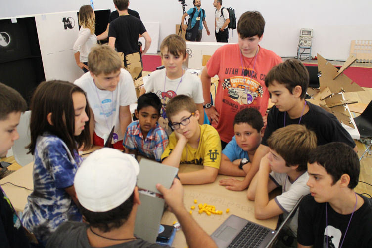 Building patterns from cardboard