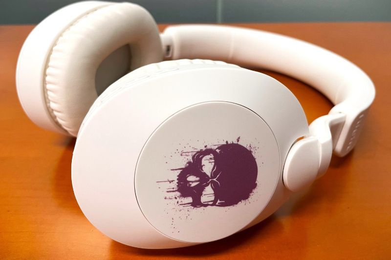 Headphones