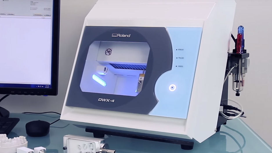 Roland DWX-4 Dental Mill