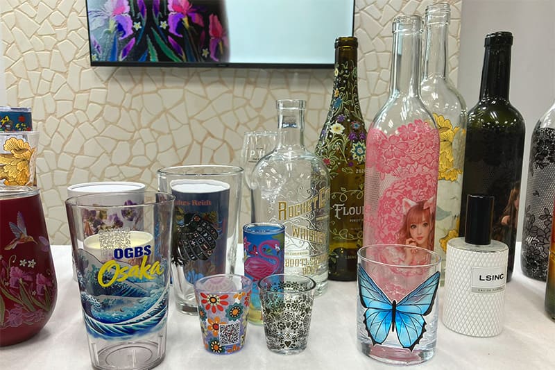 印刷品質の高さを実感できるさまざまなサンプル