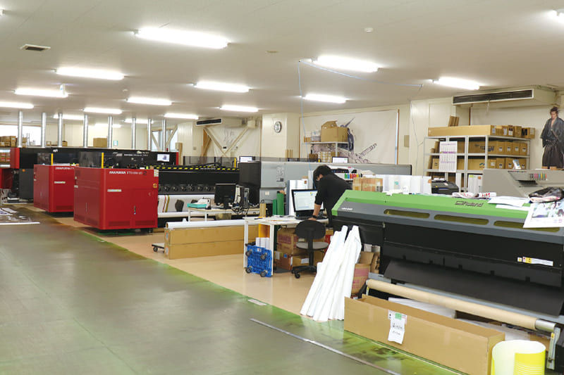 縫製まで一貫して行える看板業者は珍しい