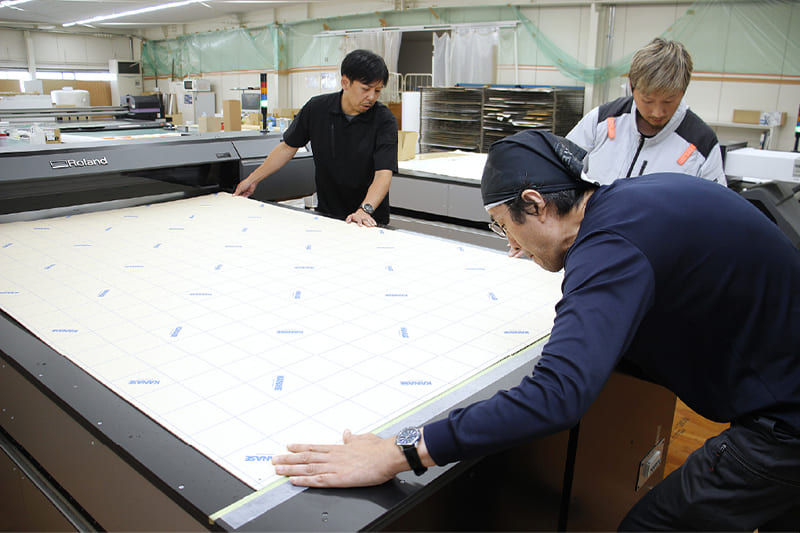 支給品への直接プリントもディスタンスモードでリスクが軽減でき安心