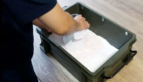 パウダーをかけます