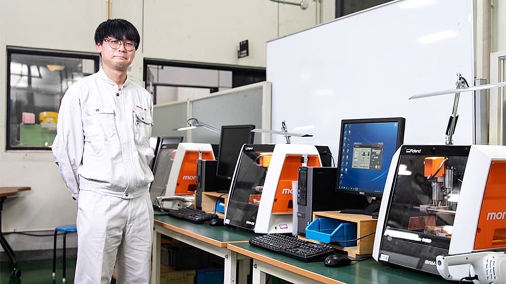 早稲田大学 理工学術院総合事務・技術センター