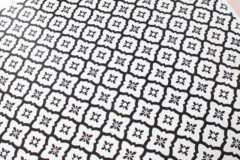 صورة لتأثيرات رسومات أرضية الفينيل الصناعي