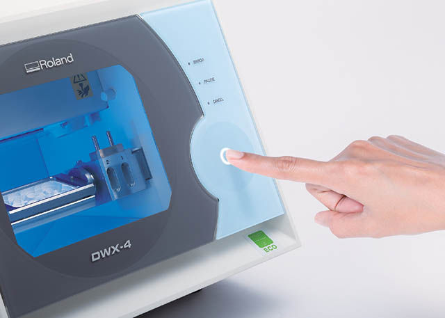DWX-4