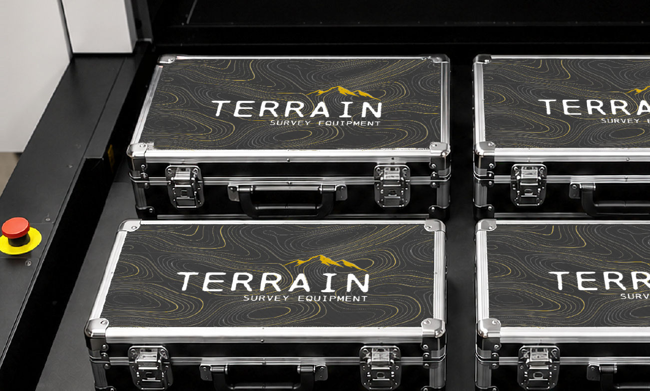 Equipment and protective cases