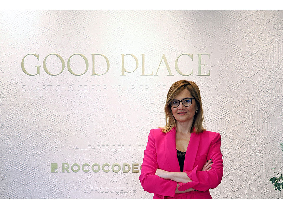 採用DIMENSE DA-640進行辦公室牆面裝飾