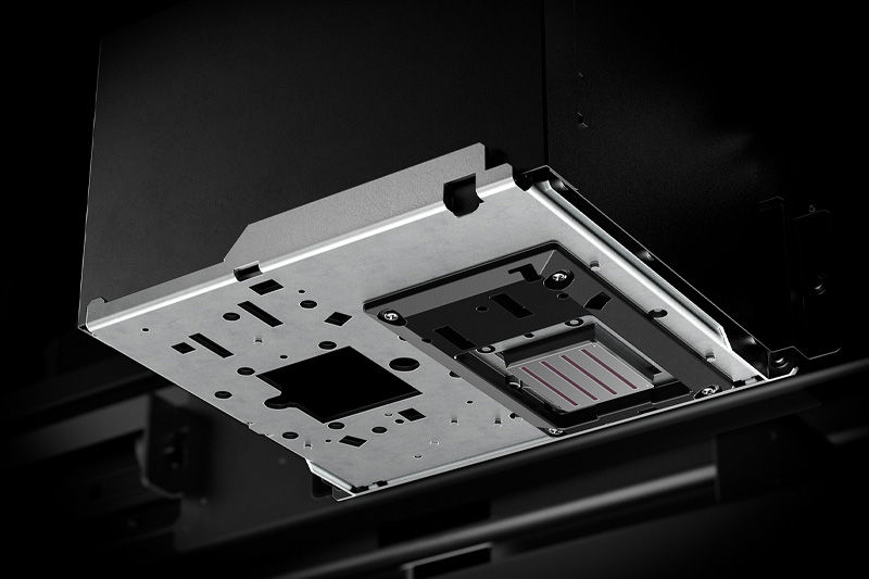 รูปภาพแสดง DGXPRESS ER-641 จาก Roland DG ที่แสดงเทคโนโลยีที่จะช่วยเพิ่มผลตอบแทนจากการลงทุนของคุณ