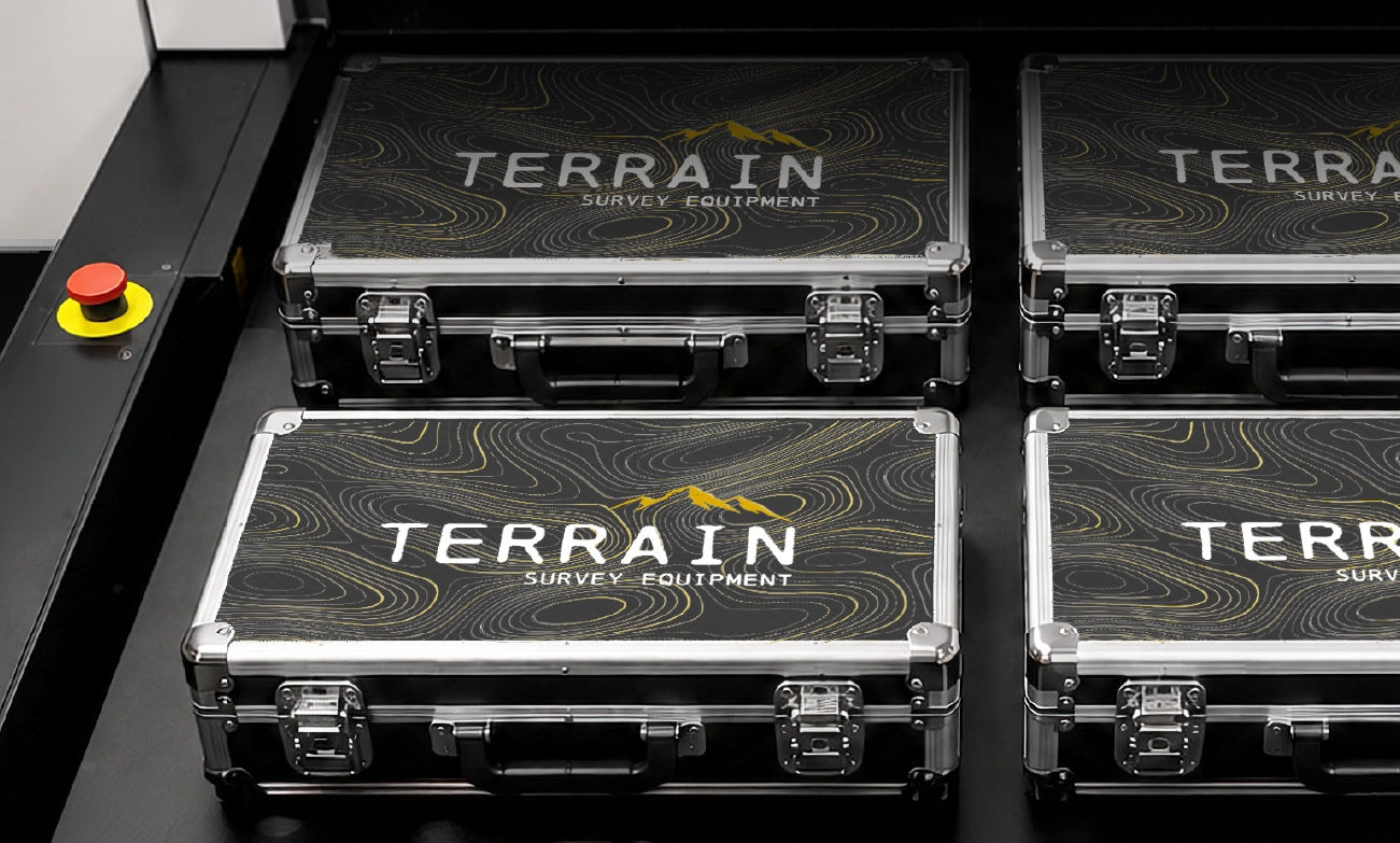 Equipment and protective cases