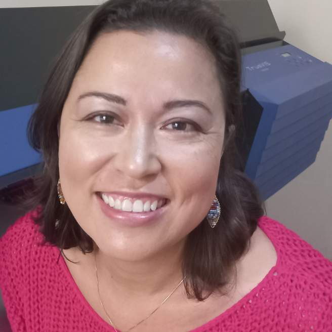 Aline Tanaka Kracizy, Grafica Amoreiras