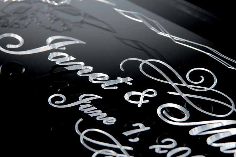 lá chắn, bảng tin